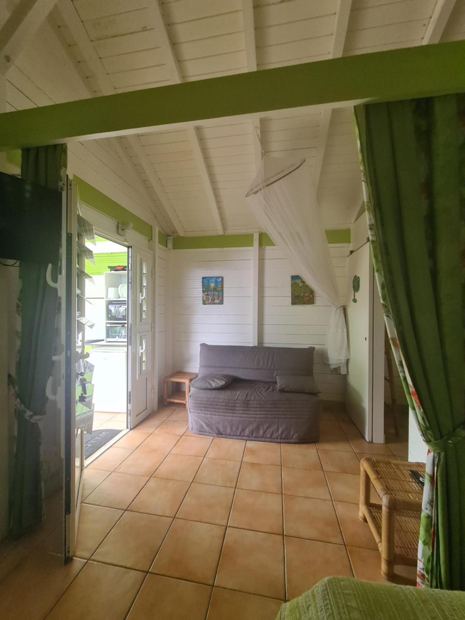 Apartamento Les 3 Epices Le Gosier  Exterior foto