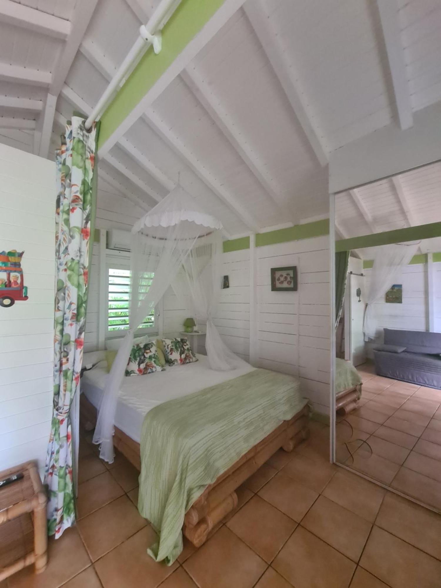 Apartamento Les 3 Epices Le Gosier  Exterior foto